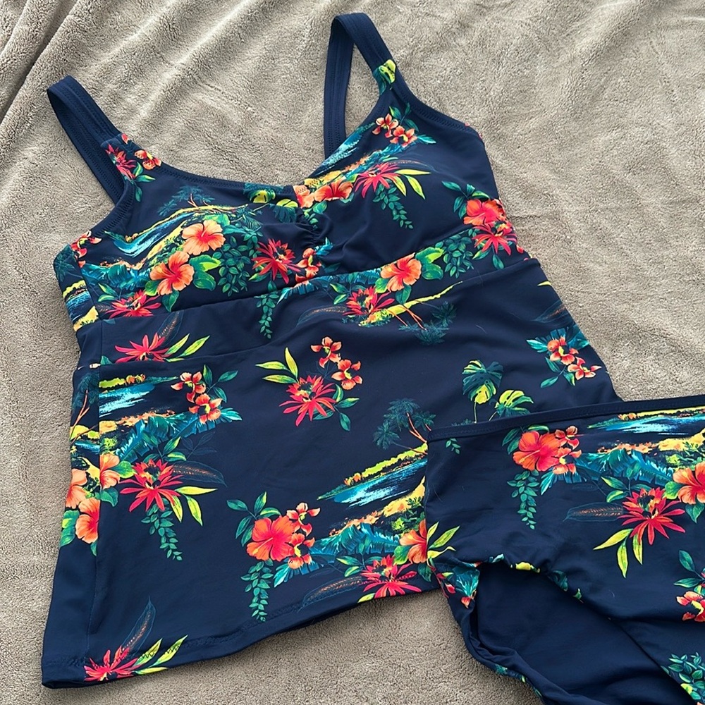 Reversible Lands End Tankini Top and Bottom